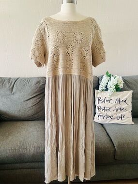 Vintage Beige Crochet Top Maxi Dress